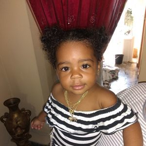 Meet your Posher, Maria josefa